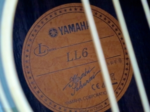 Yamaha LL6 ARE – label